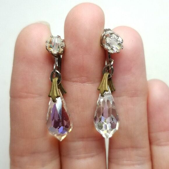 Vintage AB Faceted Glass Drop Dangle Clip On Earrings, Retro Sparkle, Estate - Picture 4 of 4